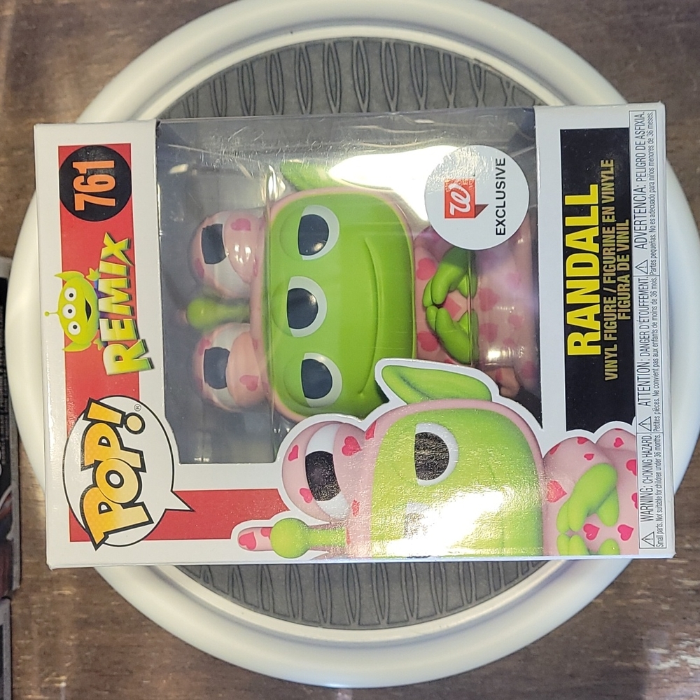 Randall Walgreens Exclusive, Remix line.